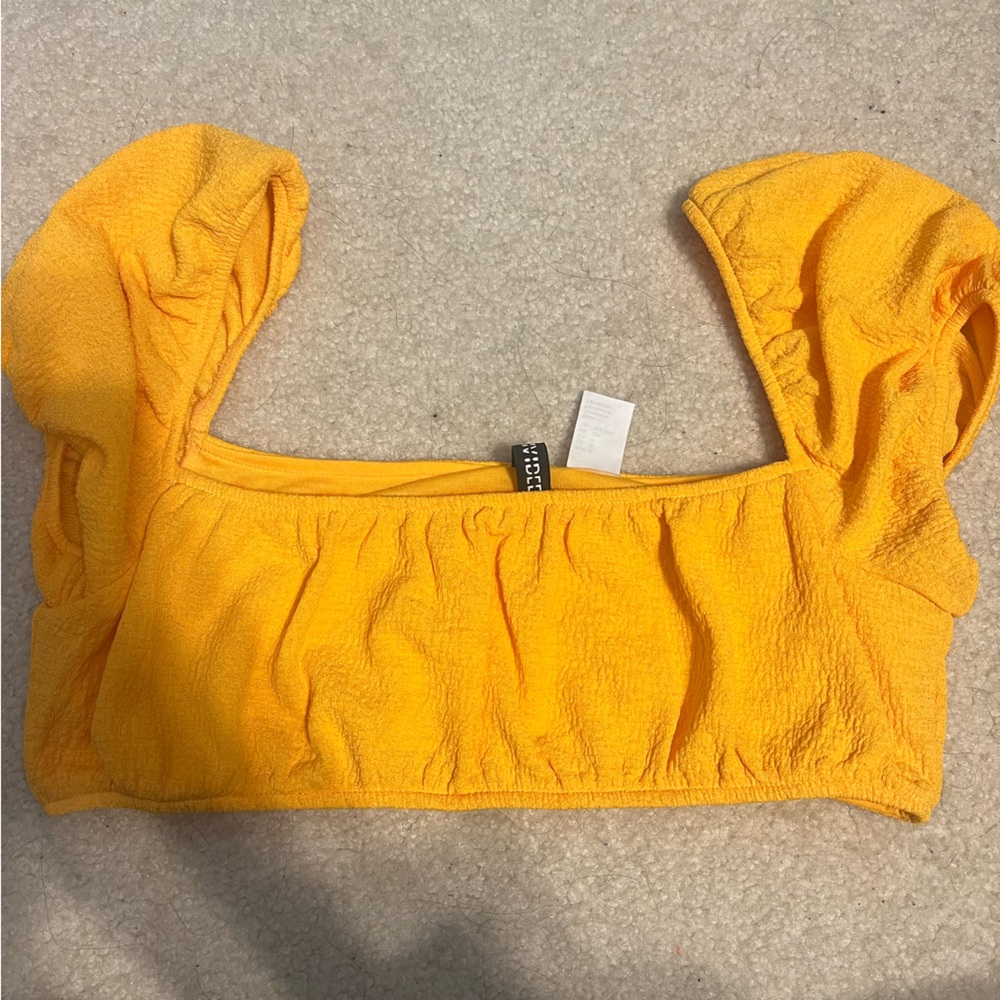 h&m crop top